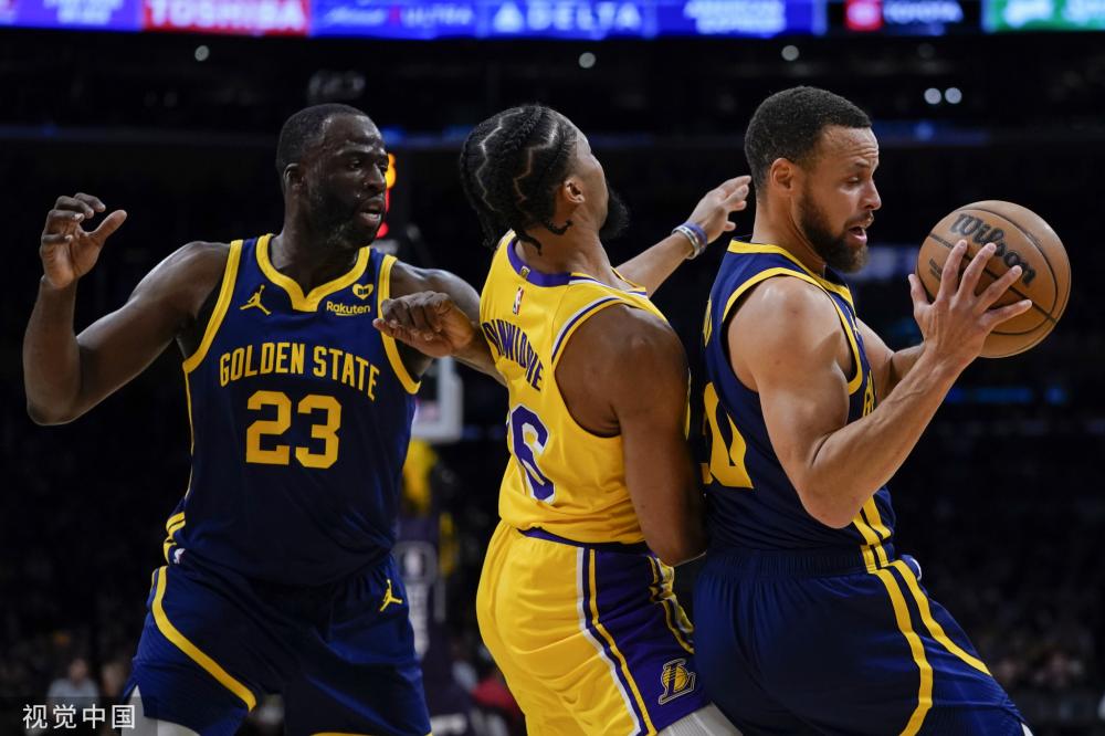 更像是一部 更像是一部